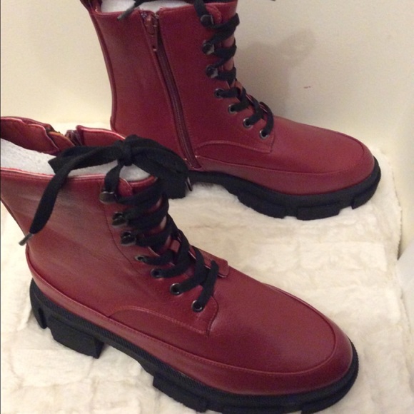 New BCBGeneration Ander lace up combat boots - Picture 5 of 11